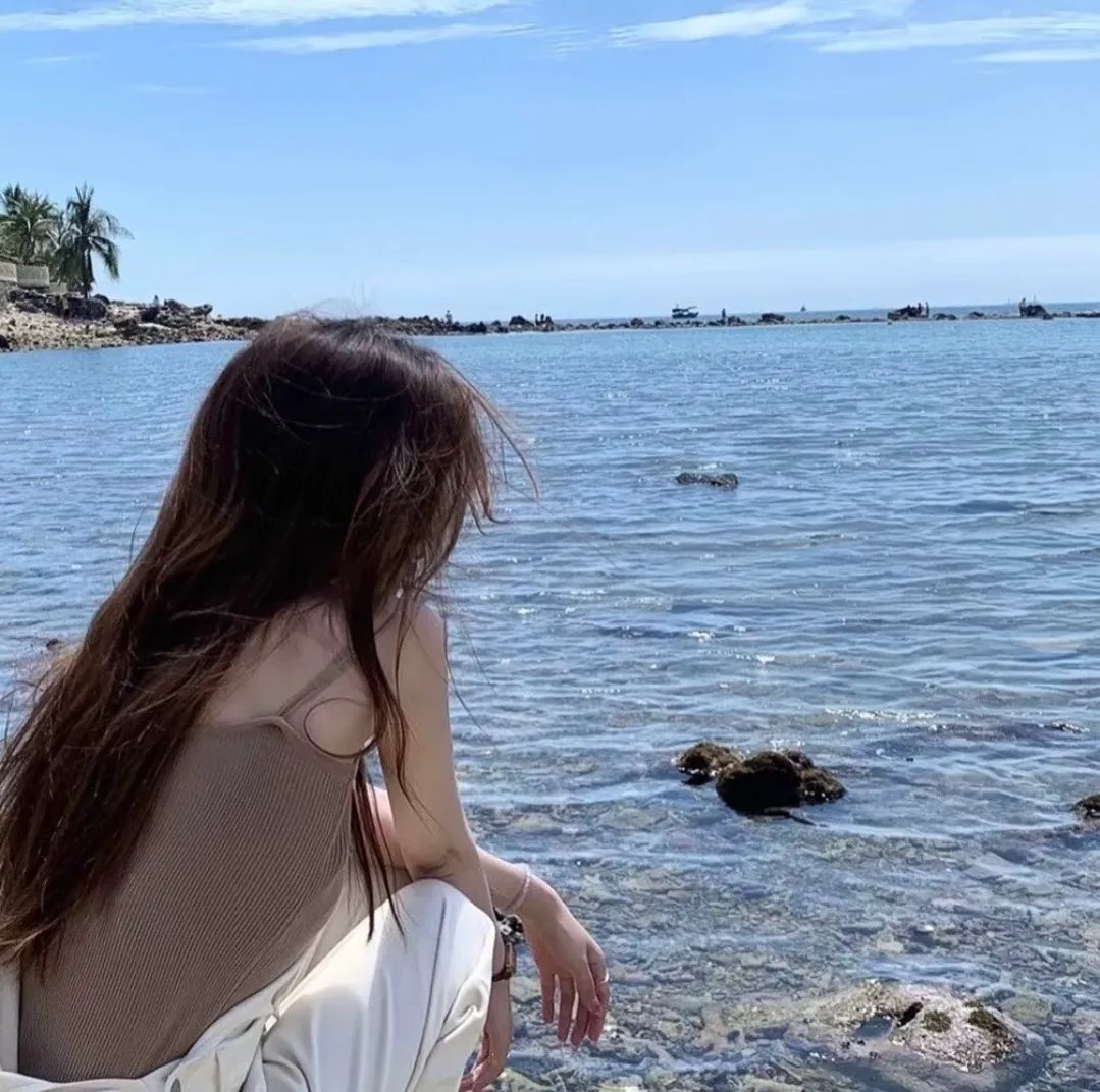 弘大花火 海报